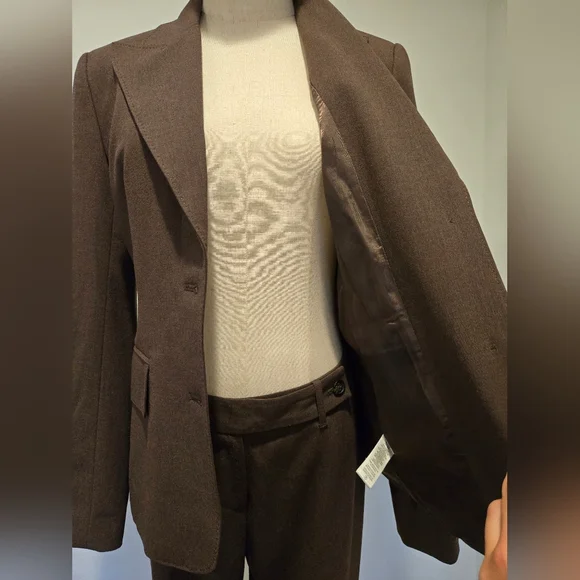 Michael kors brown 2 piece pants and jacket suit. - Picture 3 of 8